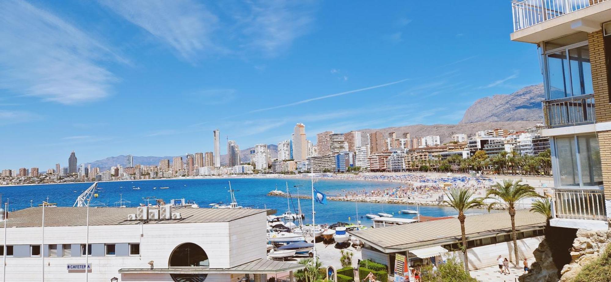 Apartamento “El Majo” Benidorm! Luaran gambar